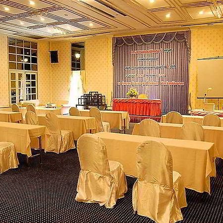 מאה הונג סון Rooks Holiday Hotel & Resort מראה חיצוני תמונה